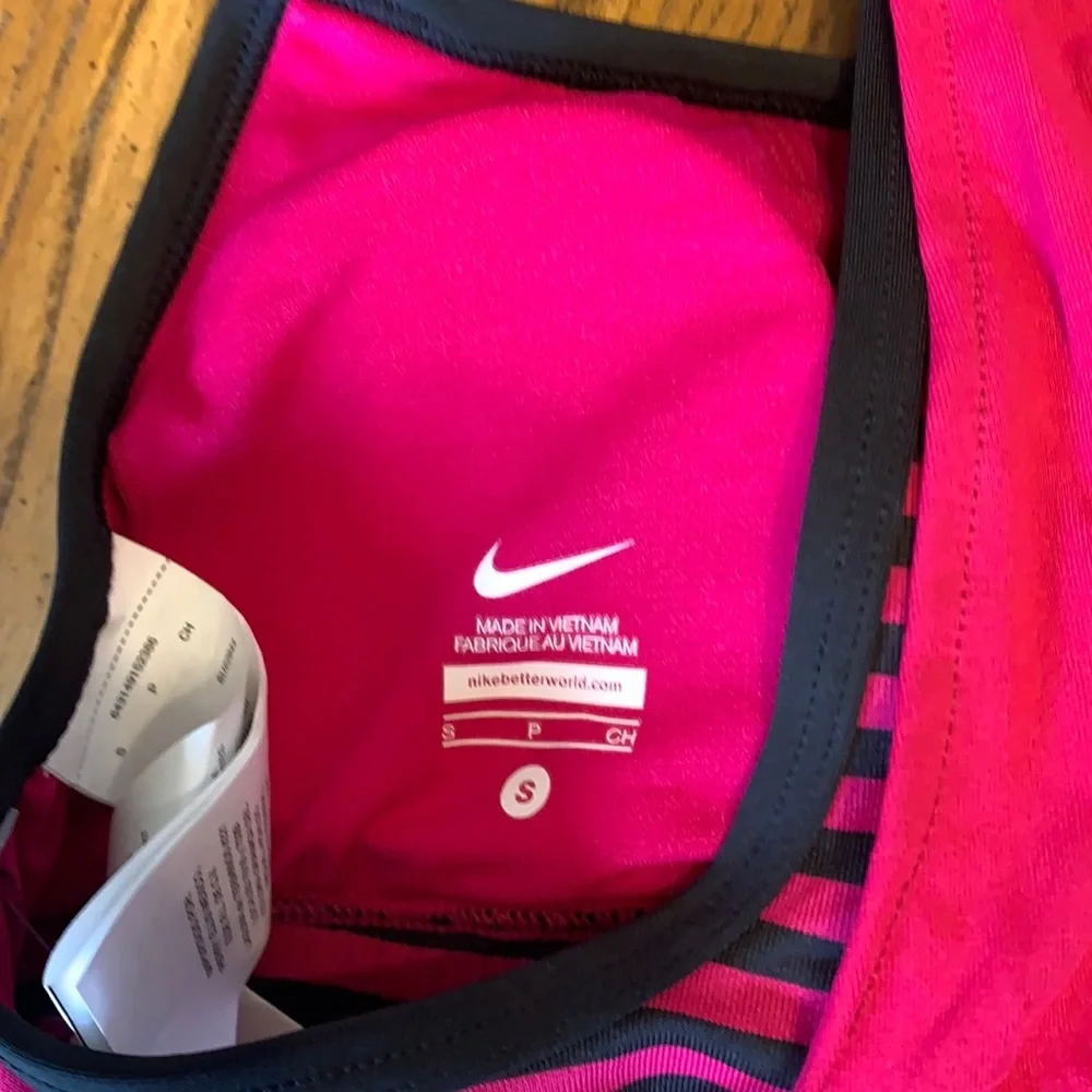 Nike nwt $78